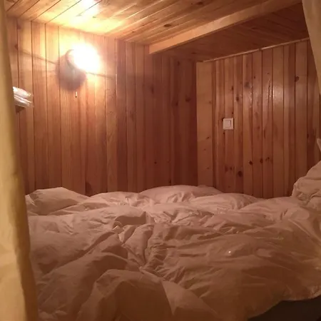 Appartement F3 Au 2eme Etage, Wifi, Animaux Acceptes, 4 Couchages